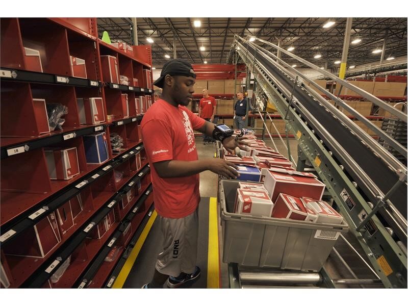 Insider Ties: New Balance opens distribution center in St. Louis – ARCH-USA