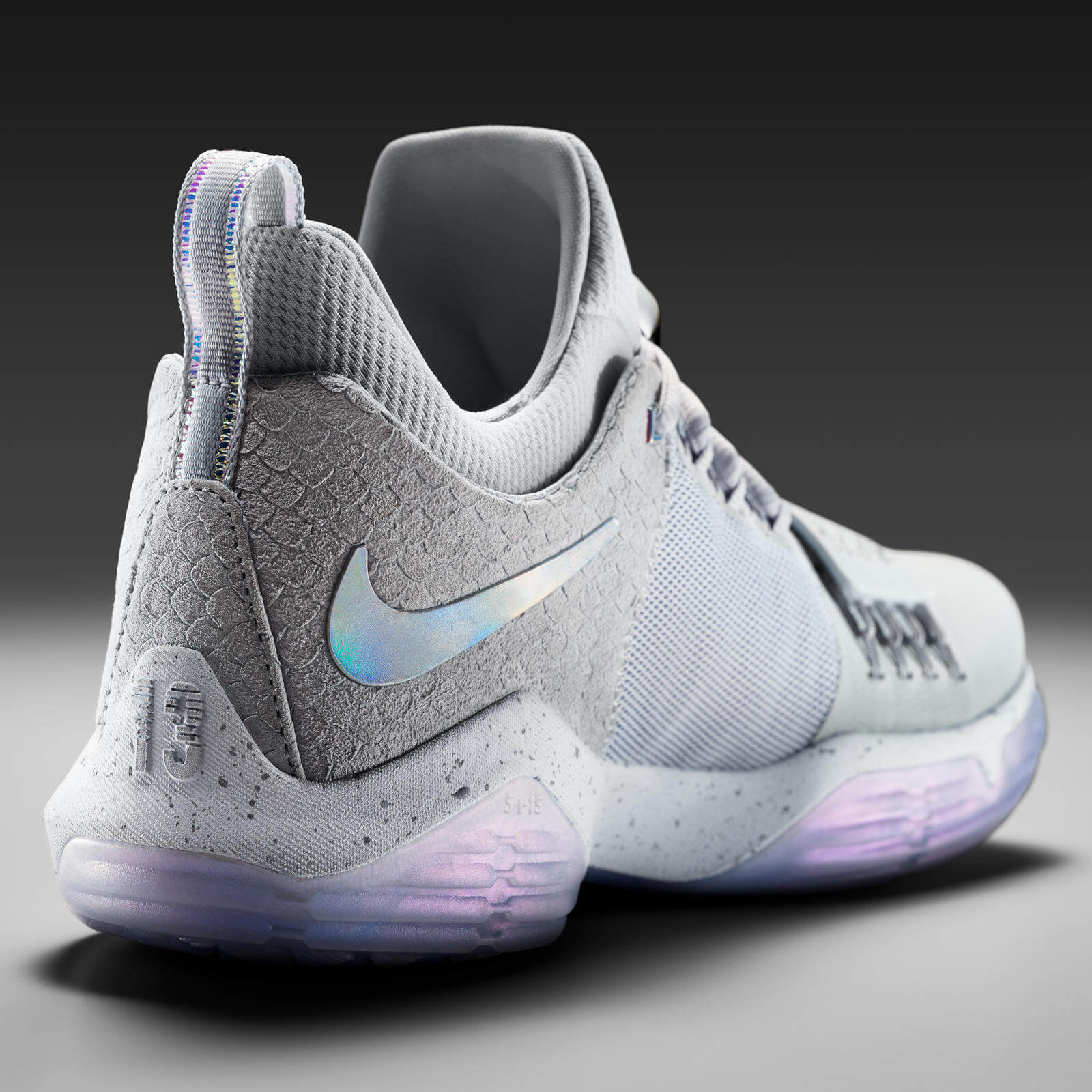 16 420 Nike Alterations PG1 Gray Heel 02 square 1600